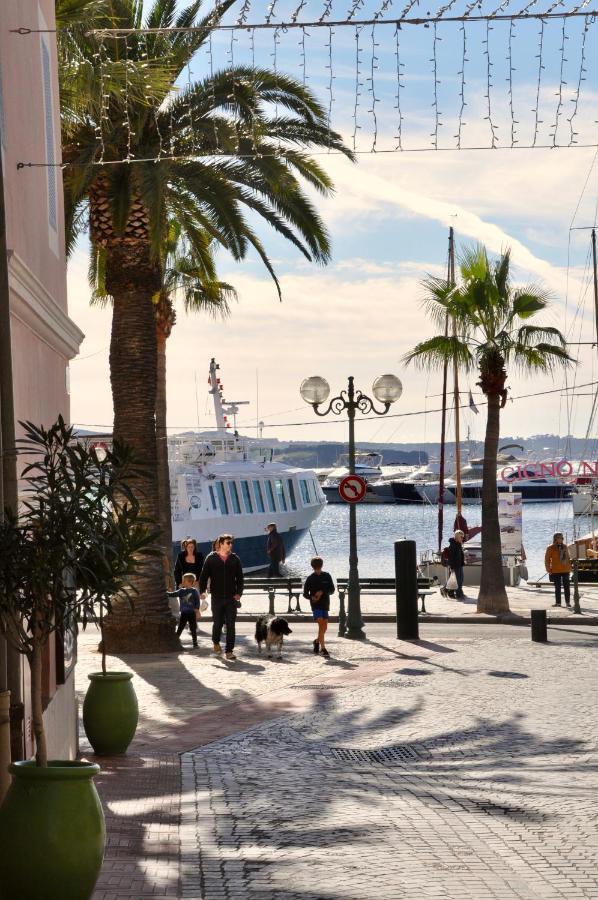Les Chambres Tropeziennes Sanary-sur-Mer Zewnętrze zdjęcie